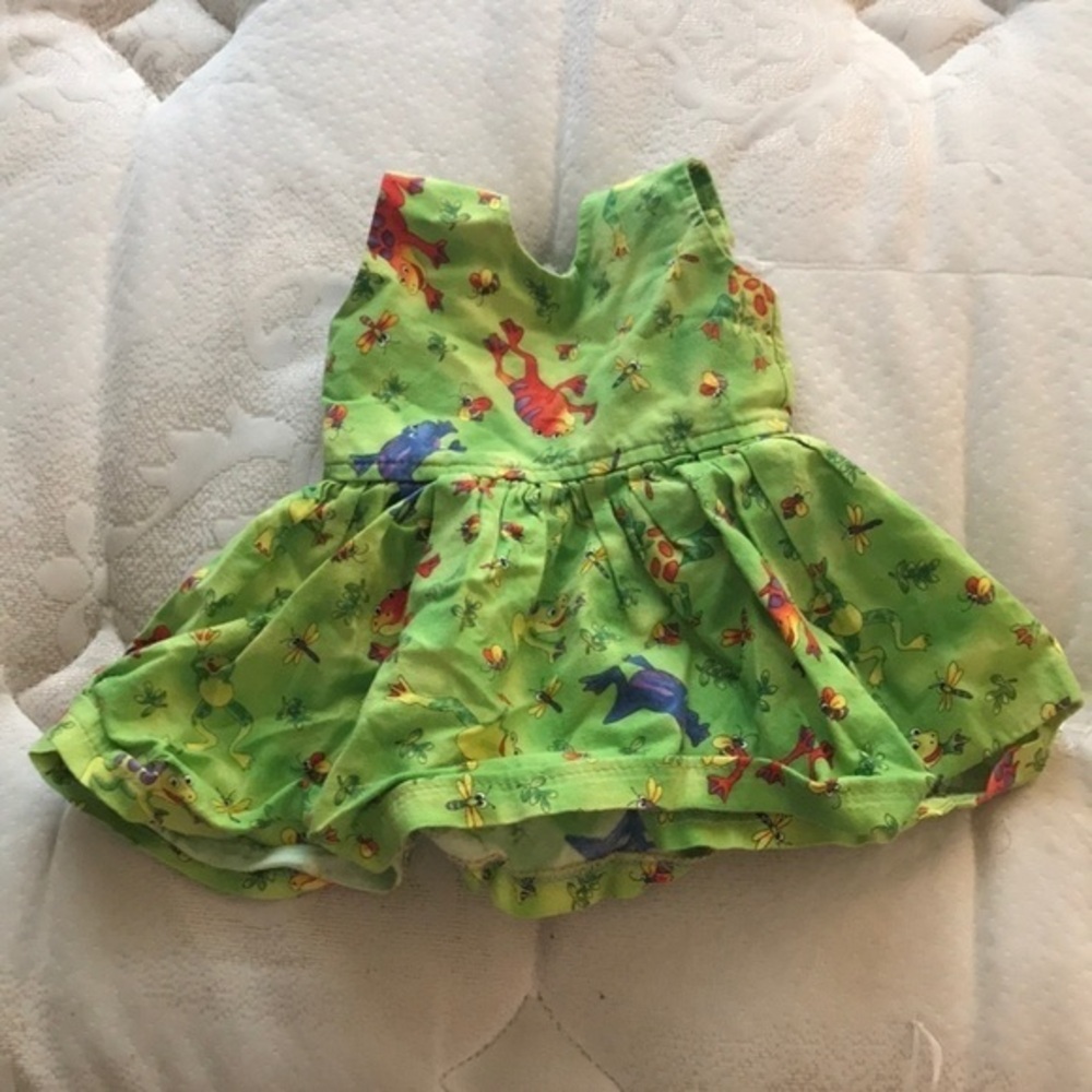 💛LAST CALL 💛Doll Dress Small Green Frog Dress
